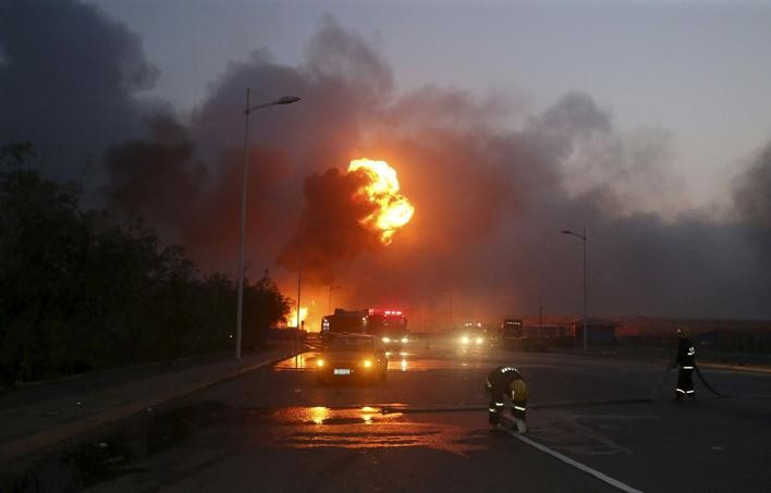 Explosions à Tianjin : au moins 50 morts et 700 blessés  - ảnh 1